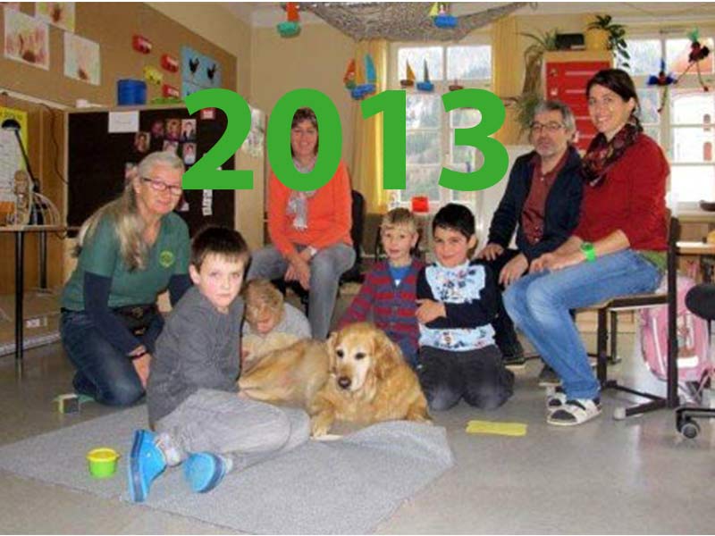 Therapiehund in Sonderschule